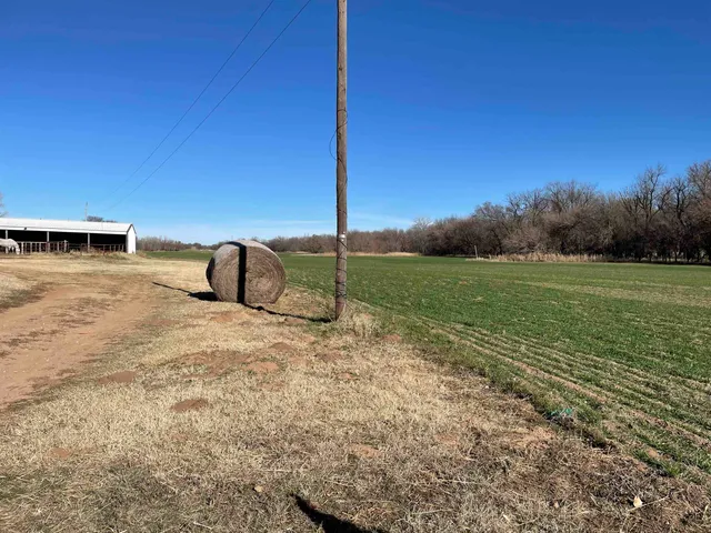 $7,500,000 | 11292 Northeast Plumb Thicket, Sharon, KS 67138