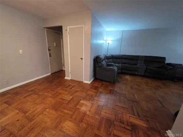 a picture of a building