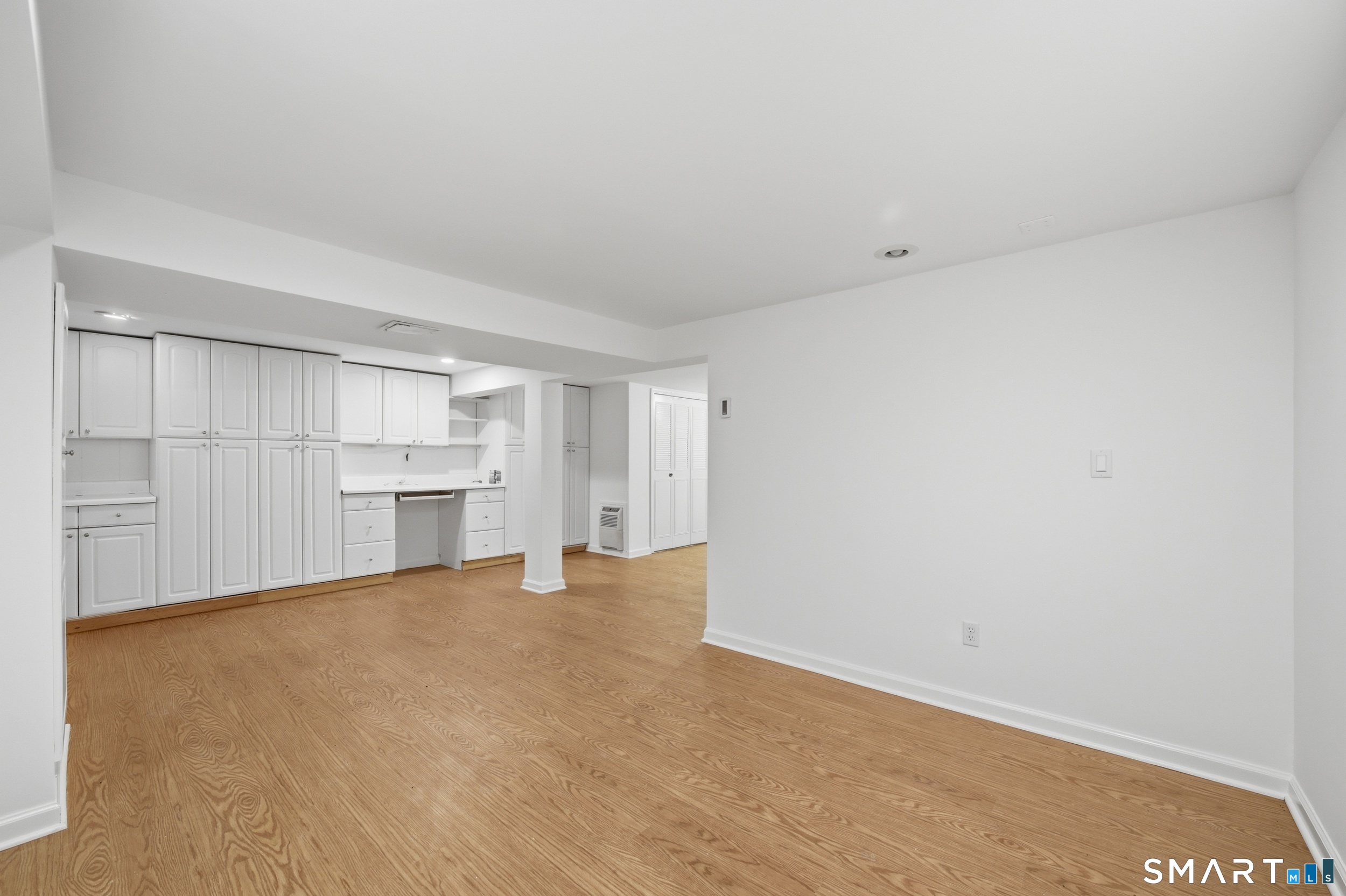 156 West Haviland Lane Stamford, CT 06903 - Photo 27 of 29