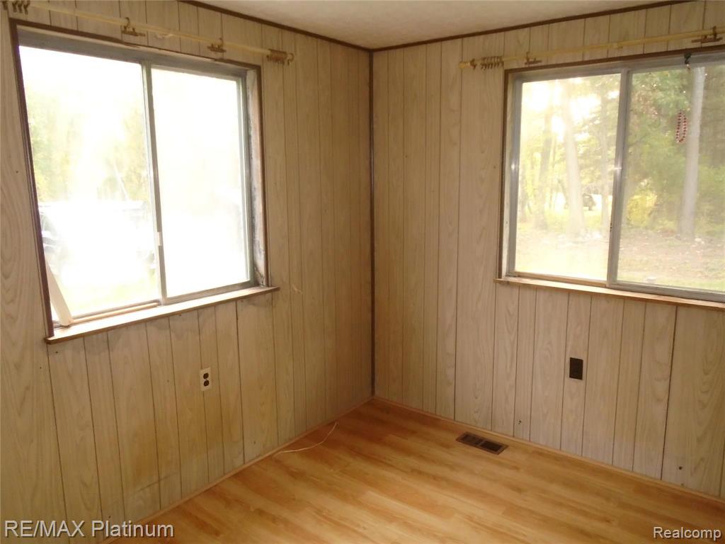 5990 Fish Lake Road Holly, MI 48442 - Photo 31 of 44