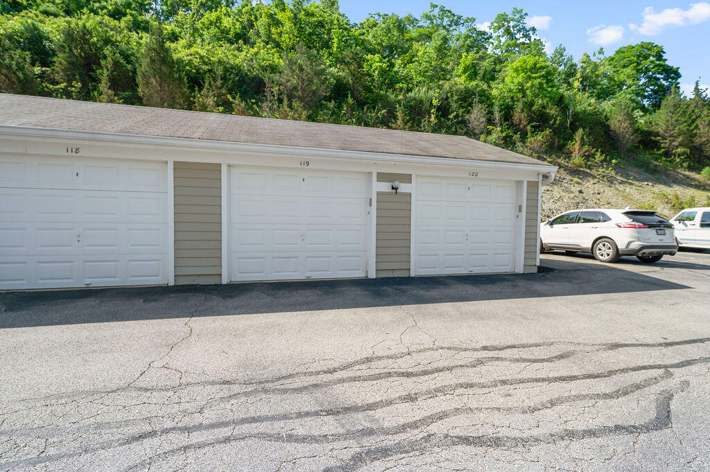 380 Timber Ridge Drive, Unit 2 Newport, KY 41071 - Photo 35 of 38