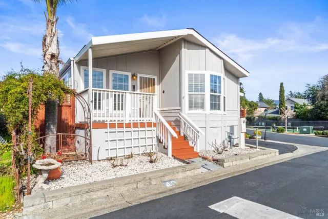 $234,900 | 150 Silverado Trail, Unit 40, Napa, CA 94559