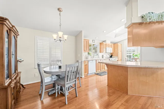 $234,900 | 150 Silverado Trail, Unit 40, Napa, CA 94559