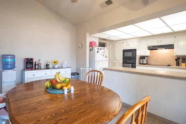$470,000 | 1855 Vartikian Avenue, Clovis, CA 93611