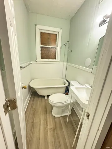 $89,900 | 1820 East Illinois Street, Evansville, IN 47711