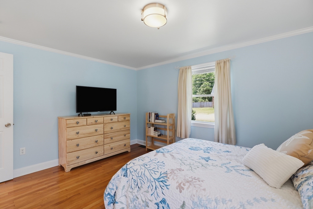 35 Kendrick Road Wakefield, MA 01880 - Photo 12 of 29
