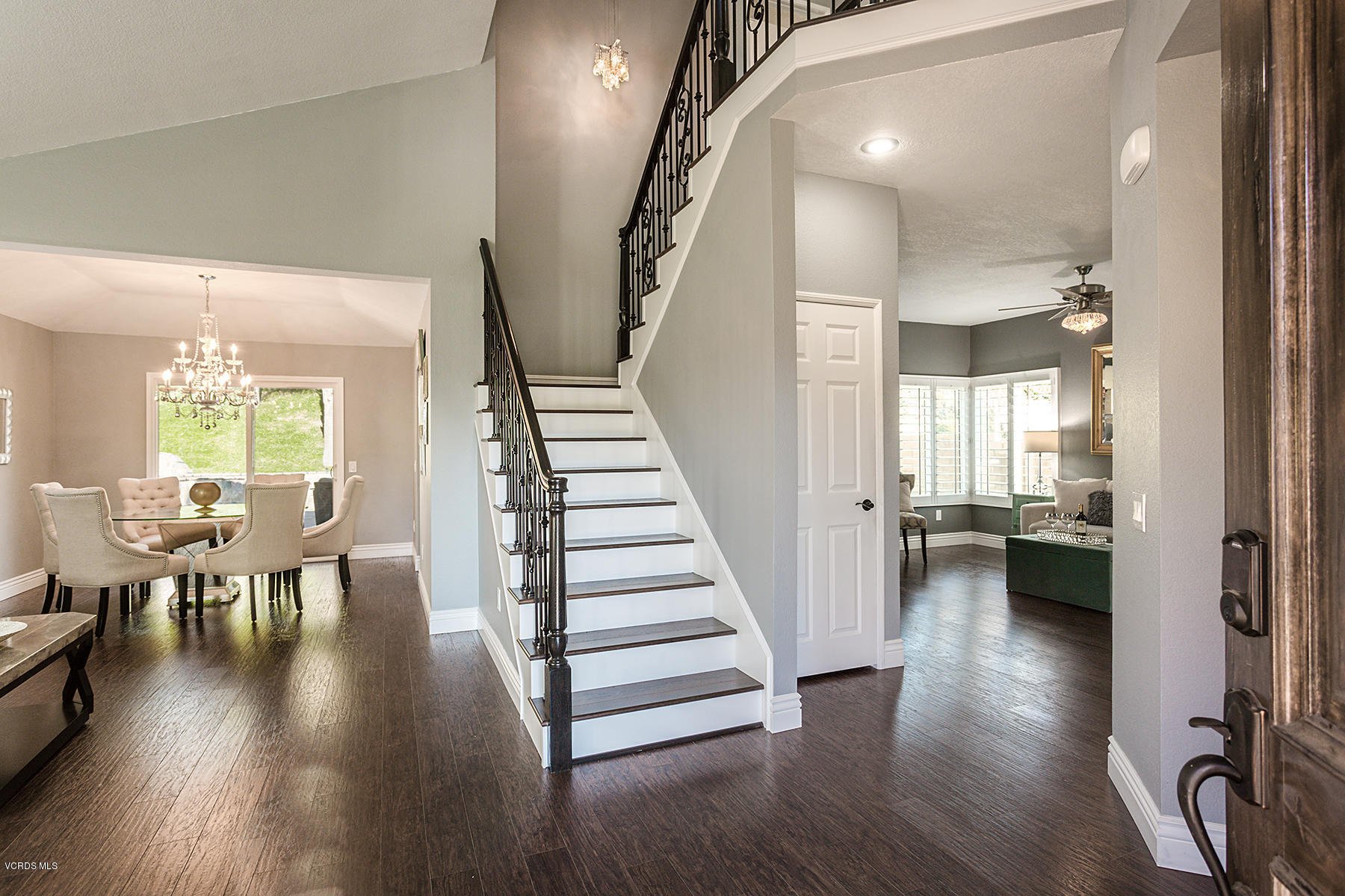 15317 Rains Court Moorpark, CA 93021 - Photo 3 of 34 a view of dining room with furniture and wooden floor