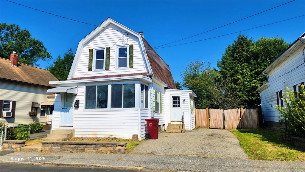 130 Farmland Road Lowell, MA 01850 - Photo 1 of 30 Gallery Image 1