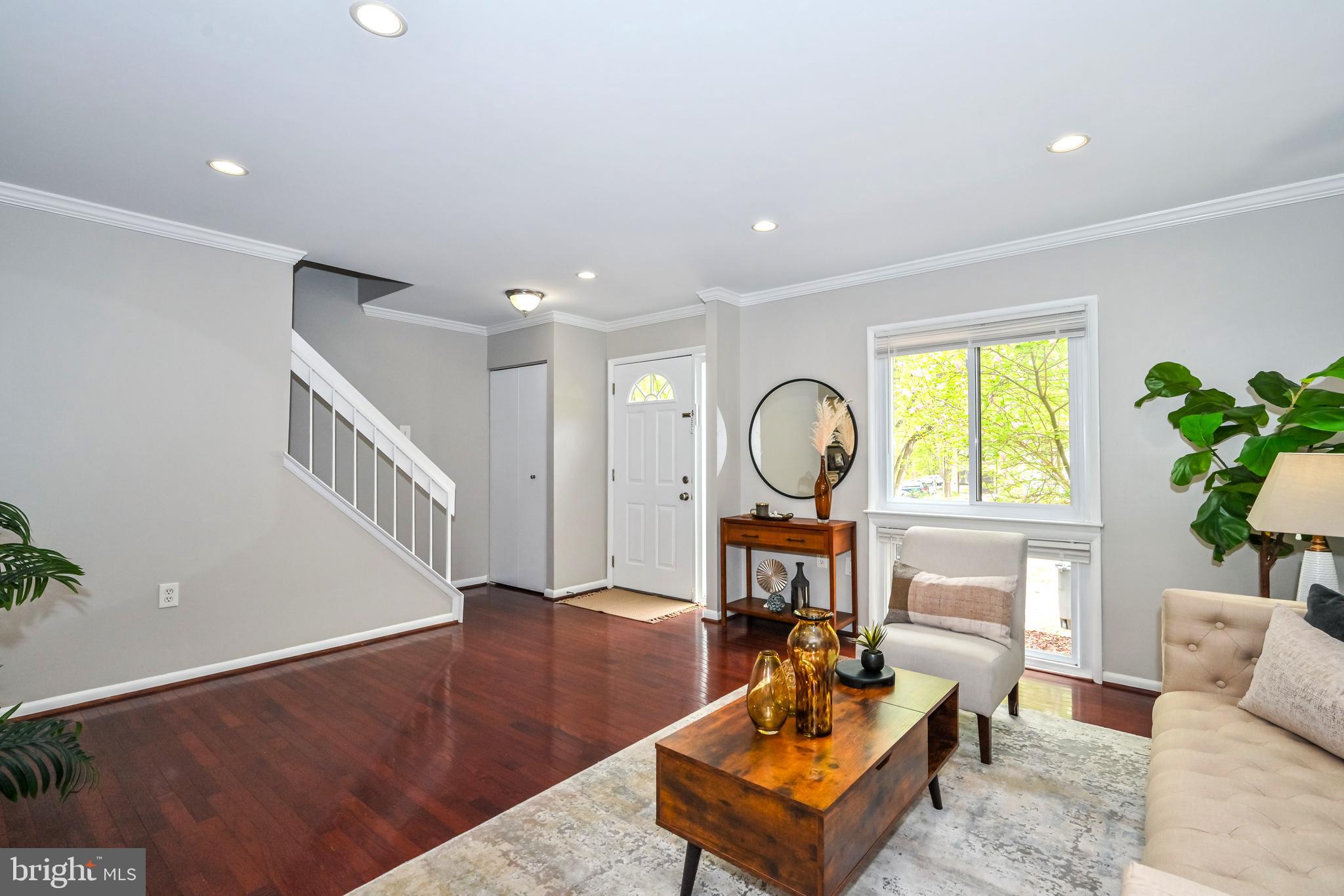 2426 Cloudcroft Square Reston, VA 20191 - Photo 6 of 31 Gallery Image 6