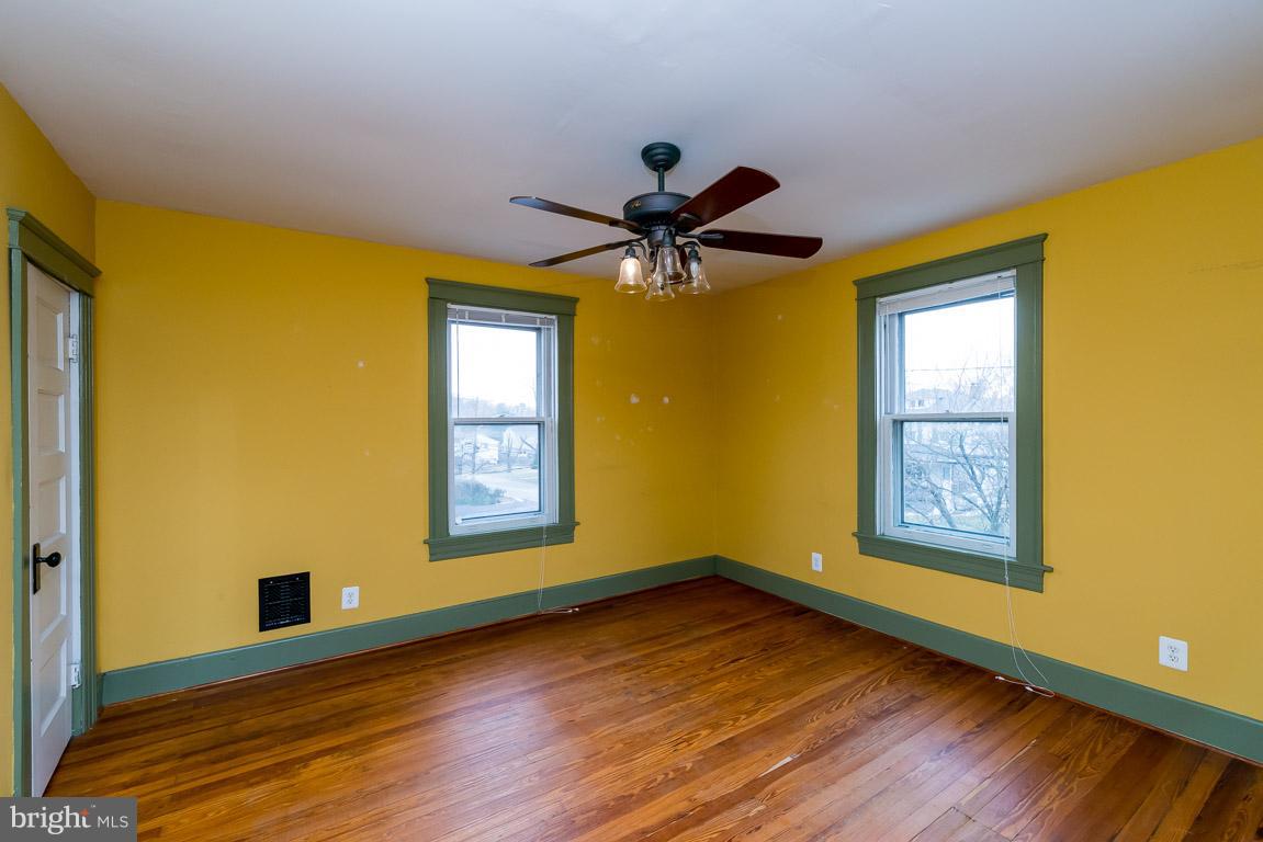 438 North Patuxent Road Odenton, MD 21113 - Photo 22 of 30 Bedroom (Master)