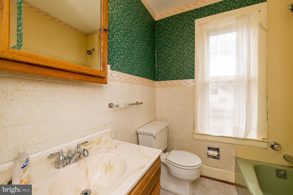438 North Patuxent Road Odenton, MD 21113 - Photo 23 of 30 Bath