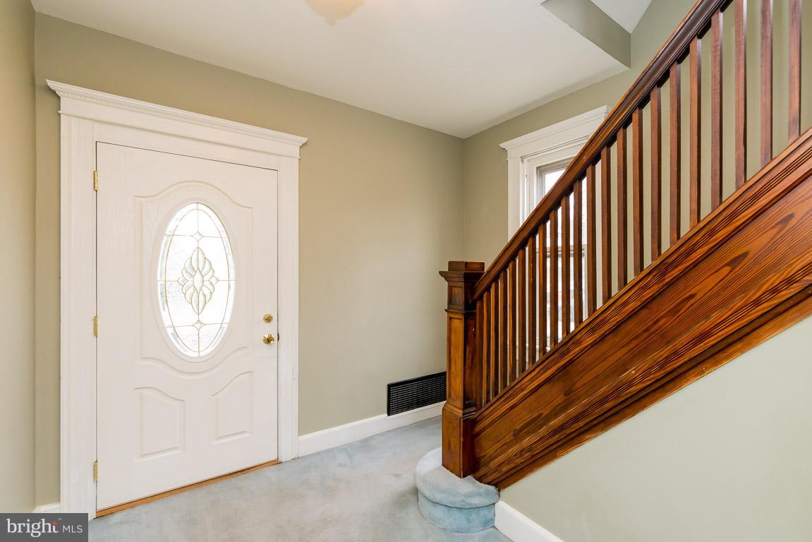 438 North Patuxent Road Odenton, MD 21113 - Photo 4 of 30 Interior (General)