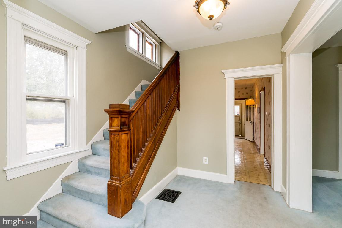 438 North Patuxent Road Odenton, MD 21113 - Photo 5 of 30 Interior (General)