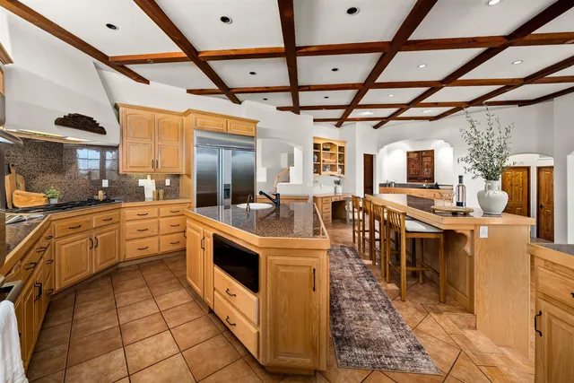 $8,750,000 | 2260 Bella Vista Drive, Montecito, CA 93108