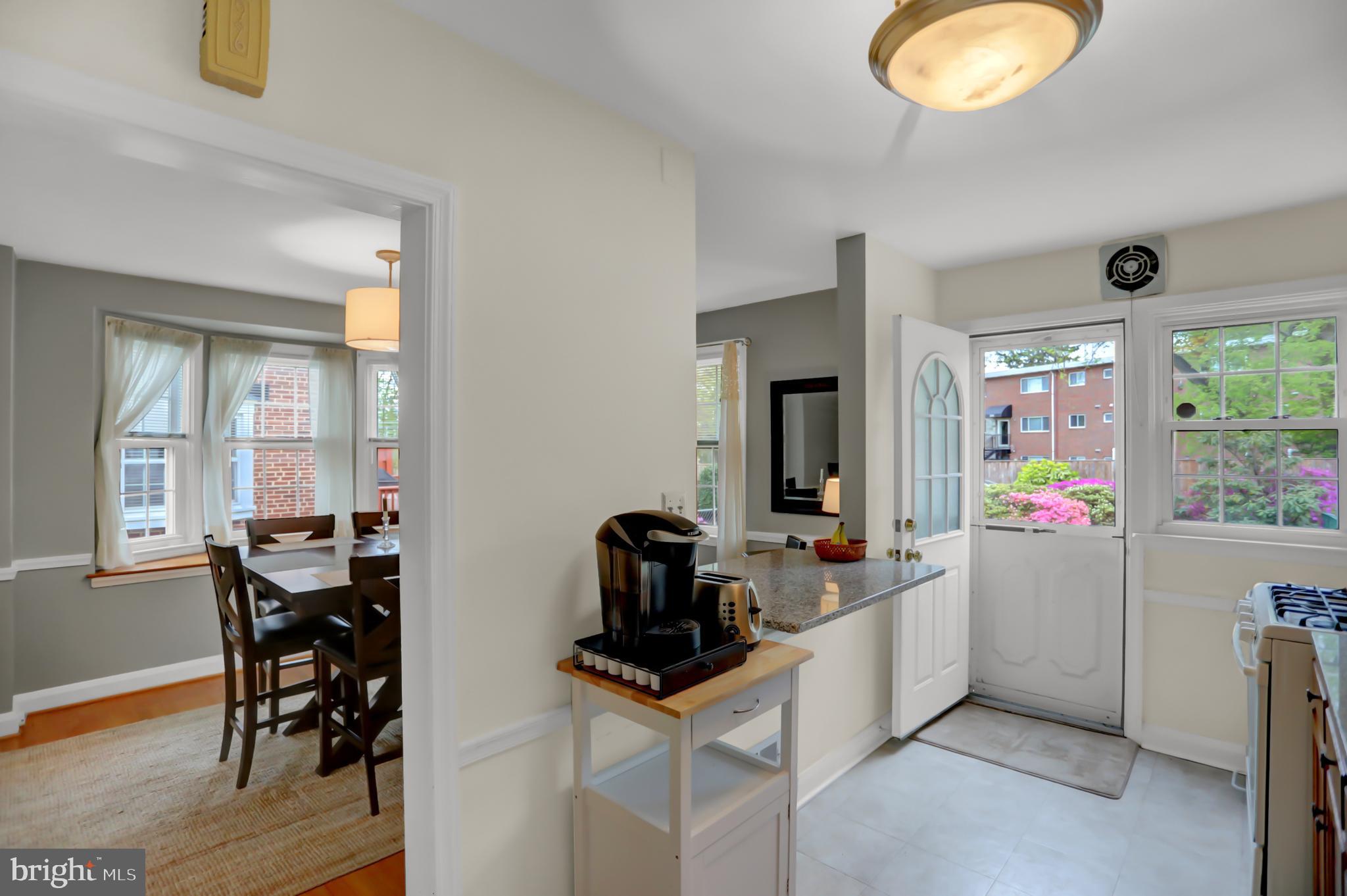 332 Stanmore Road Baltimore, MD 21212 - Photo 12 of 36