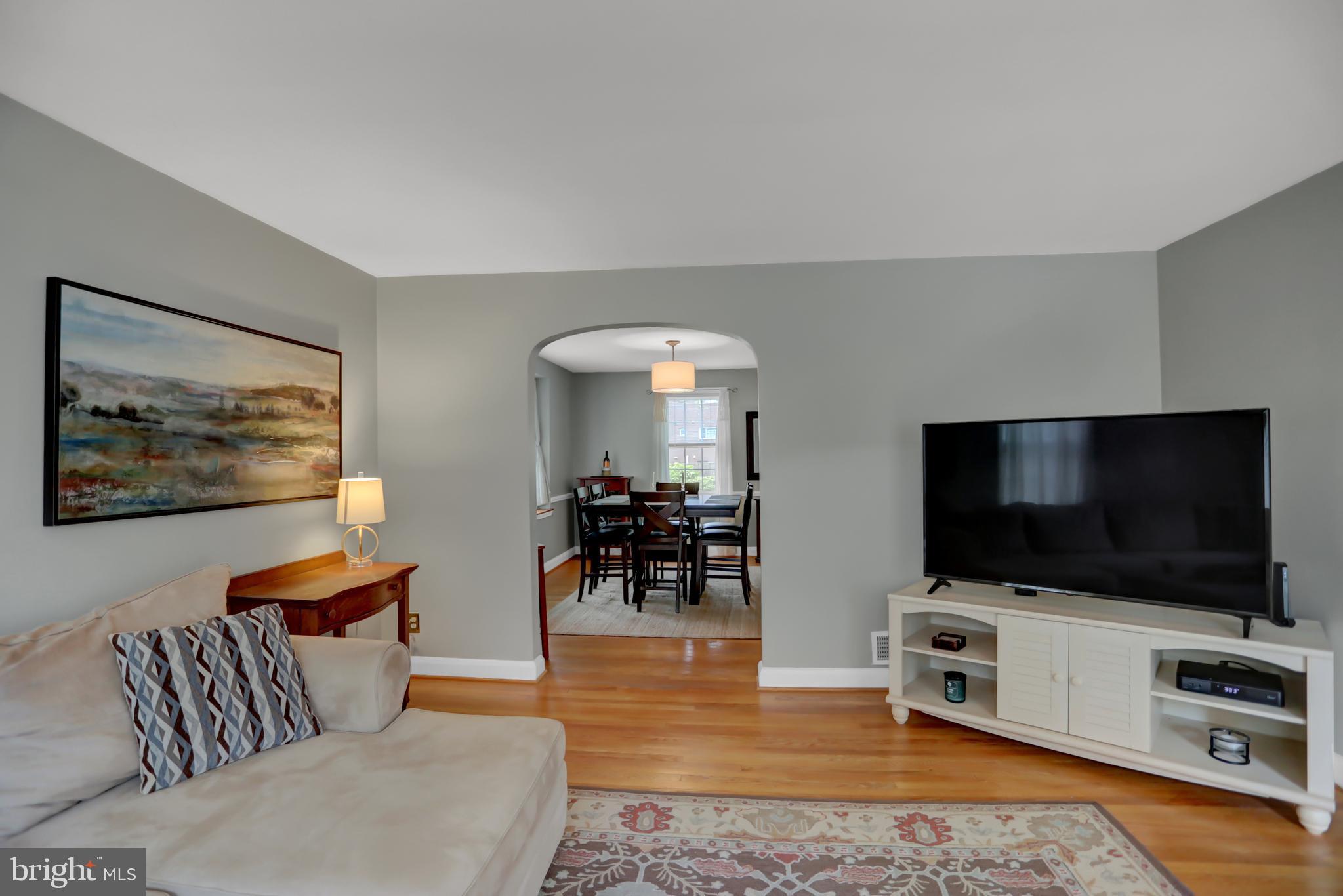 332 Stanmore Road Baltimore, MD 21212 - Photo 3 of 36