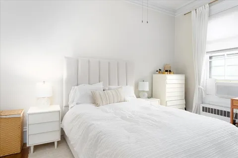 $925,000 | 133 Marlborough Street, Unit 7, Boston, MA 02116