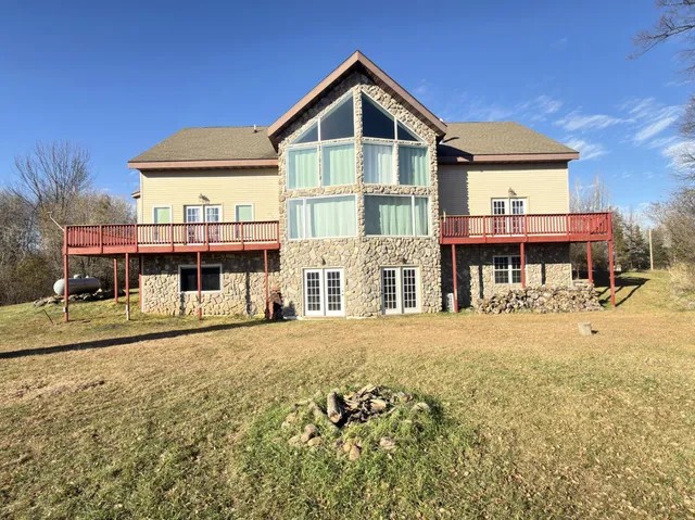 $725,000 | 1816 300th Avenue, Frederic, WI 54837