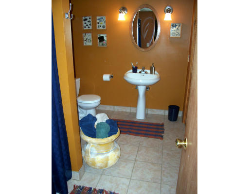 44 Clemence Hill Road Southbridge, MA 01550 - Photo 11 of 16 Gallery Image 11