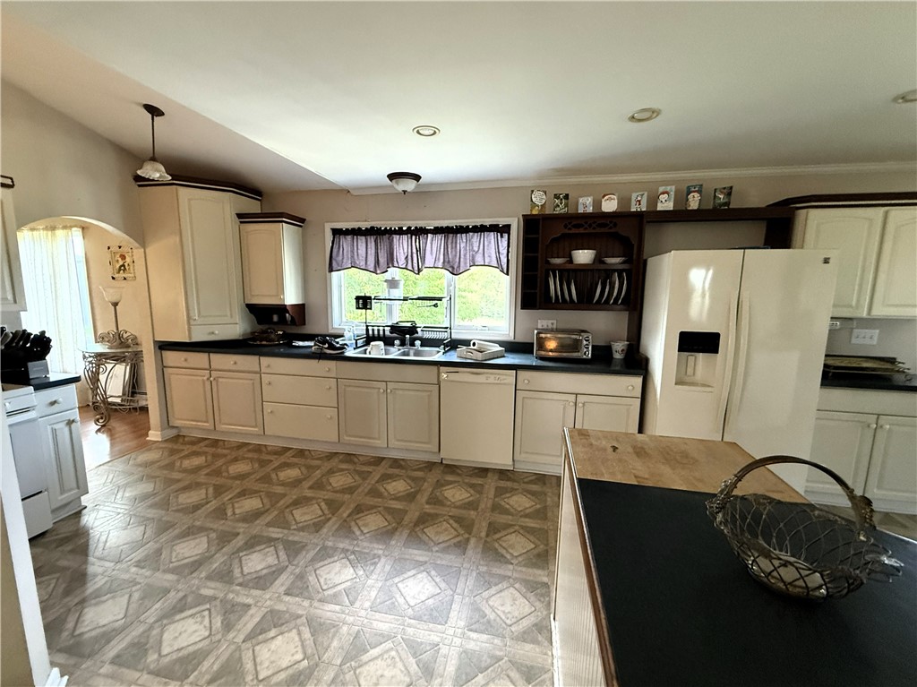 308 Prospect Hill Road Horseheads, NY 14845 - Photo 9 of 45