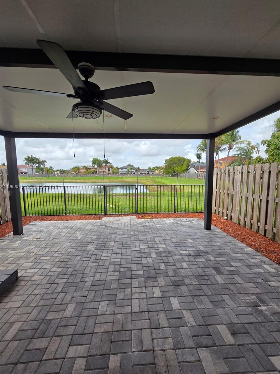 16293 Southwest 71st Terrace Miami, FL 33193 - Photo 9 of 28