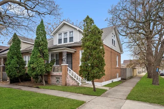 $310,000 | 8100 South Houston Avenue, Chicago, IL 60617