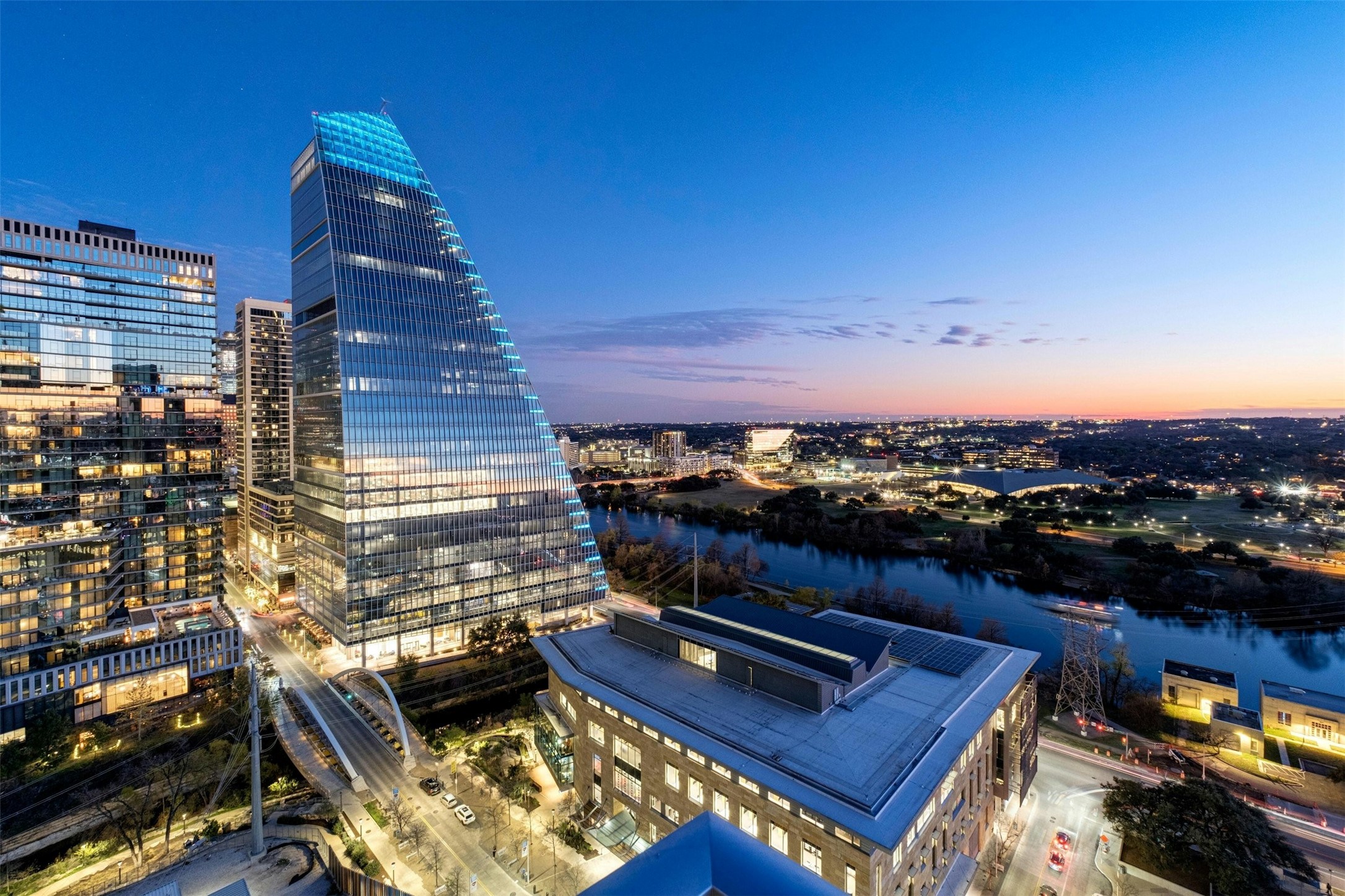 222 West Avenue, Unit 2201 Austin, TX 78701 - Photo 2 of 37 a view of a balcony with city view