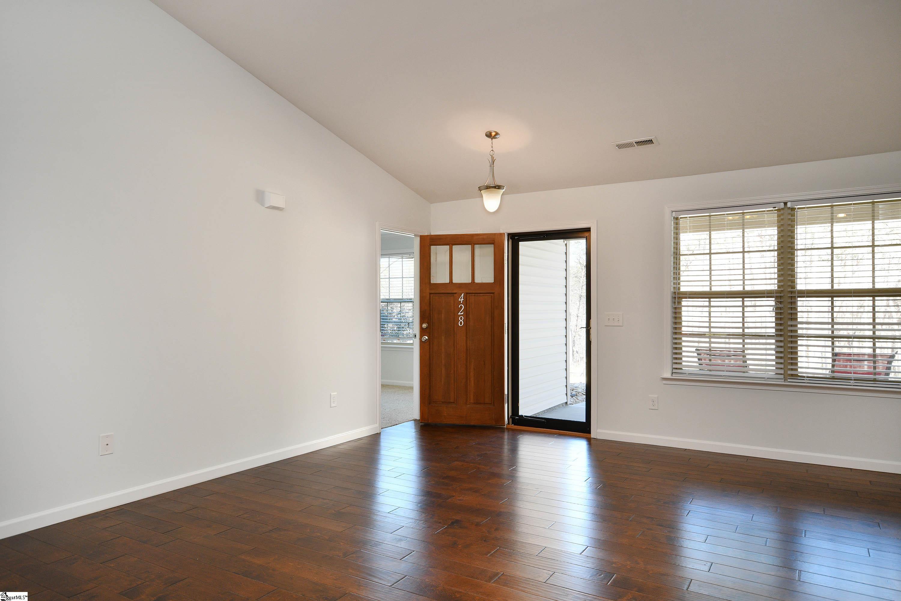 428 Bowers Road Travelers Rest, SC 29690 - Photo 5 of 27