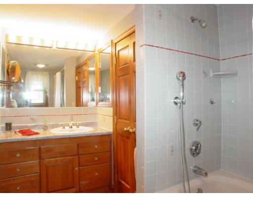 192 High Road Newbury, MA 01951 - Photo 10 of 18 Gallery Image 10