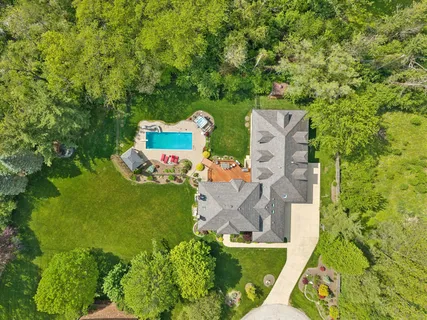 $1,650,000 | 5229 Briarcrest Lane, Long Grove, IL 60047