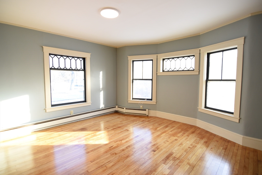 13 Lancaster Road Shirley, MA 01464 - Photo 13 of 35