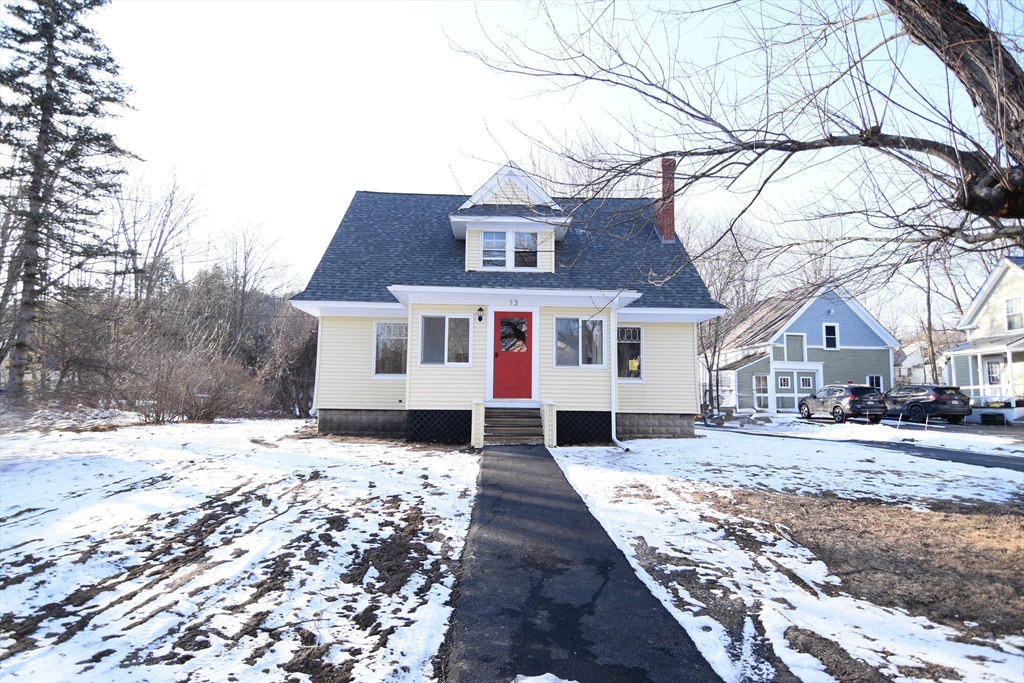 13 Lancaster Road Shirley, MA 01464 - Photo 2 of 35