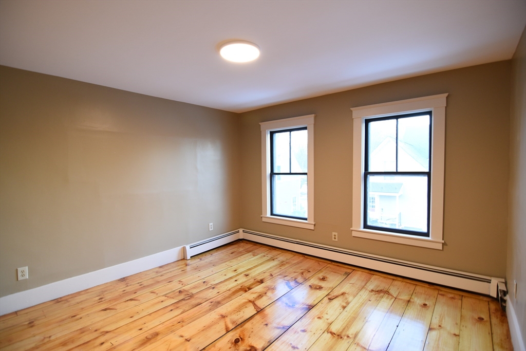 13 Lancaster Road Shirley, MA 01464 - Photo 27 of 35