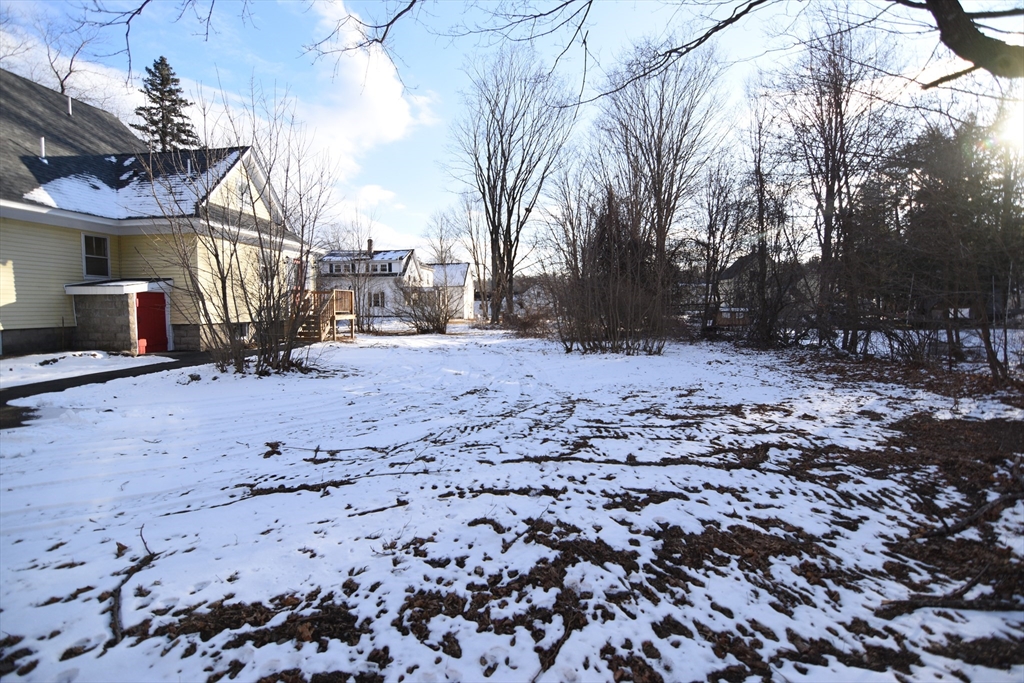 13 Lancaster Road Shirley, MA 01464 - Photo 31 of 35