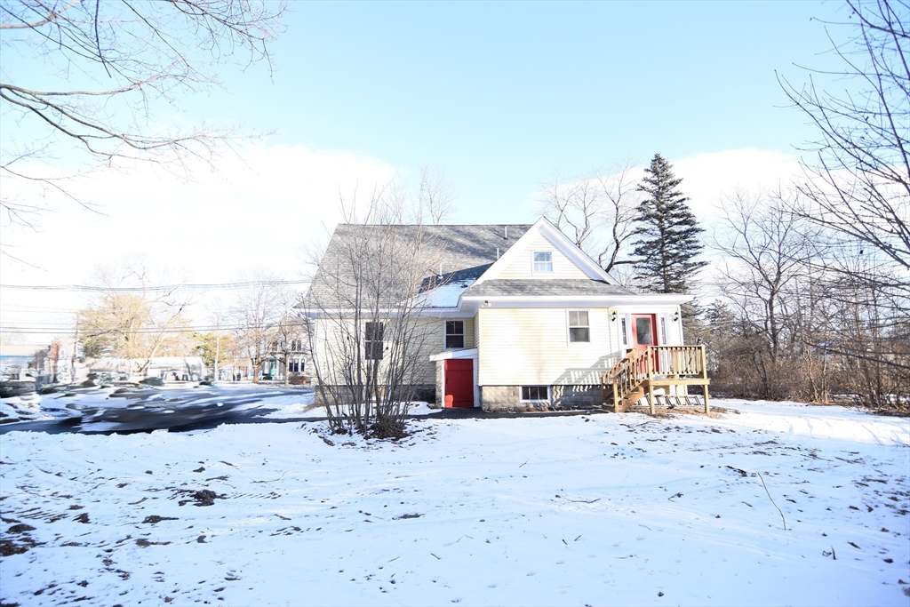 13 Lancaster Road Shirley, MA 01464 - Photo 32 of 35
