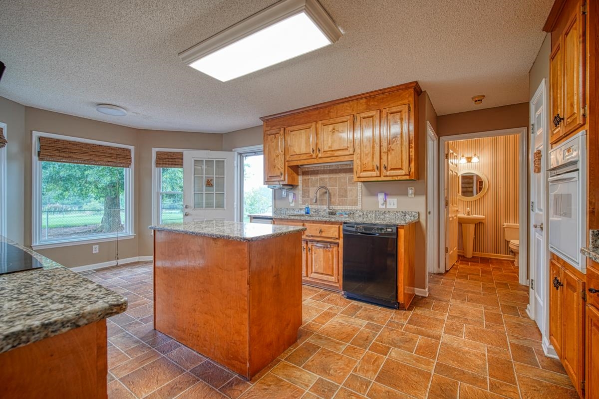 6850 Highway 9 Inman, SC 29349 - Photo 11 of 33