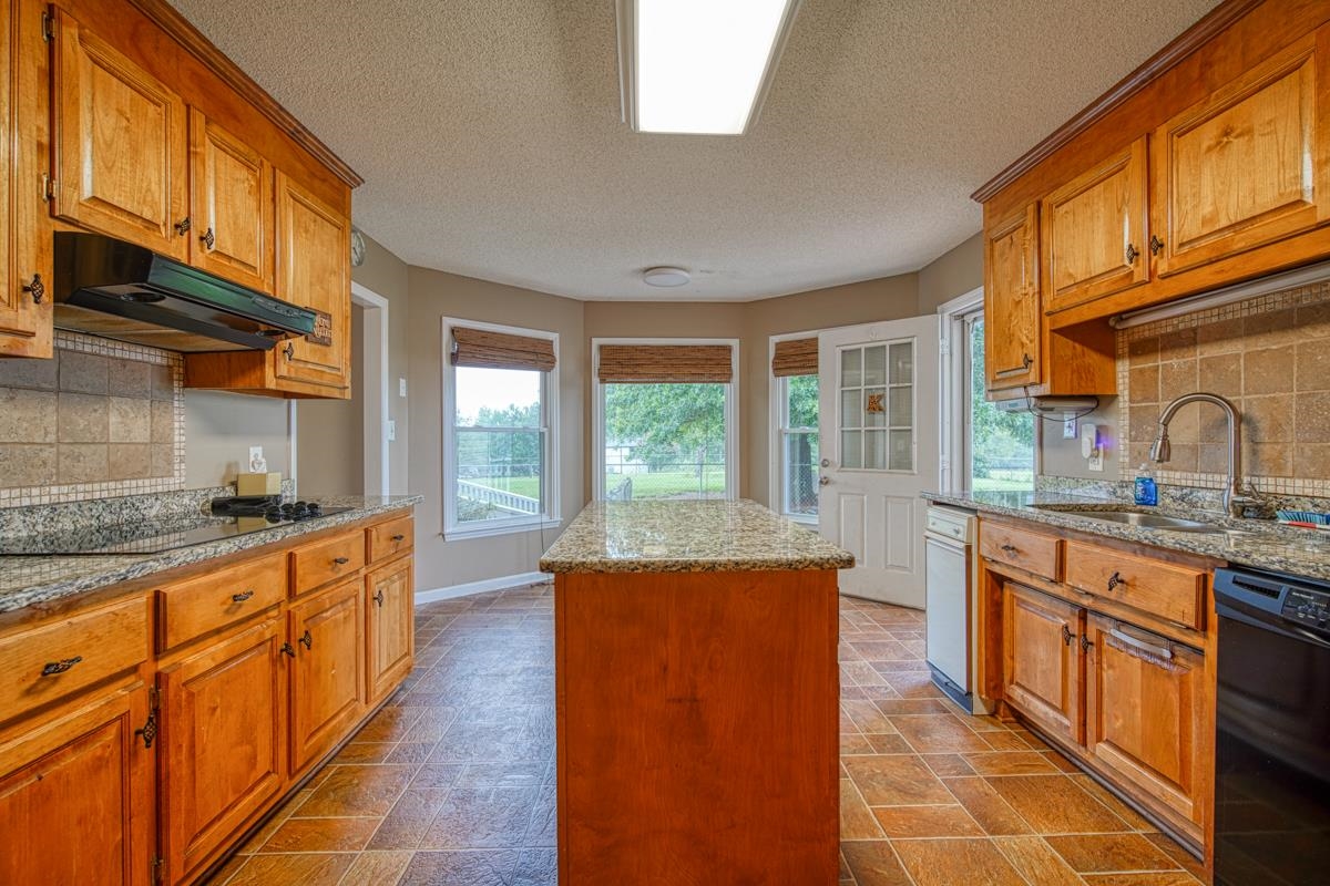 6850 Highway 9 Inman, SC 29349 - Photo 12 of 33