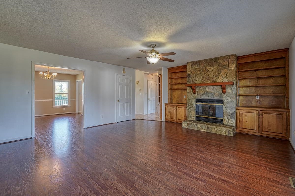 6850 Highway 9 Inman, SC 29349 - Photo 5 of 33