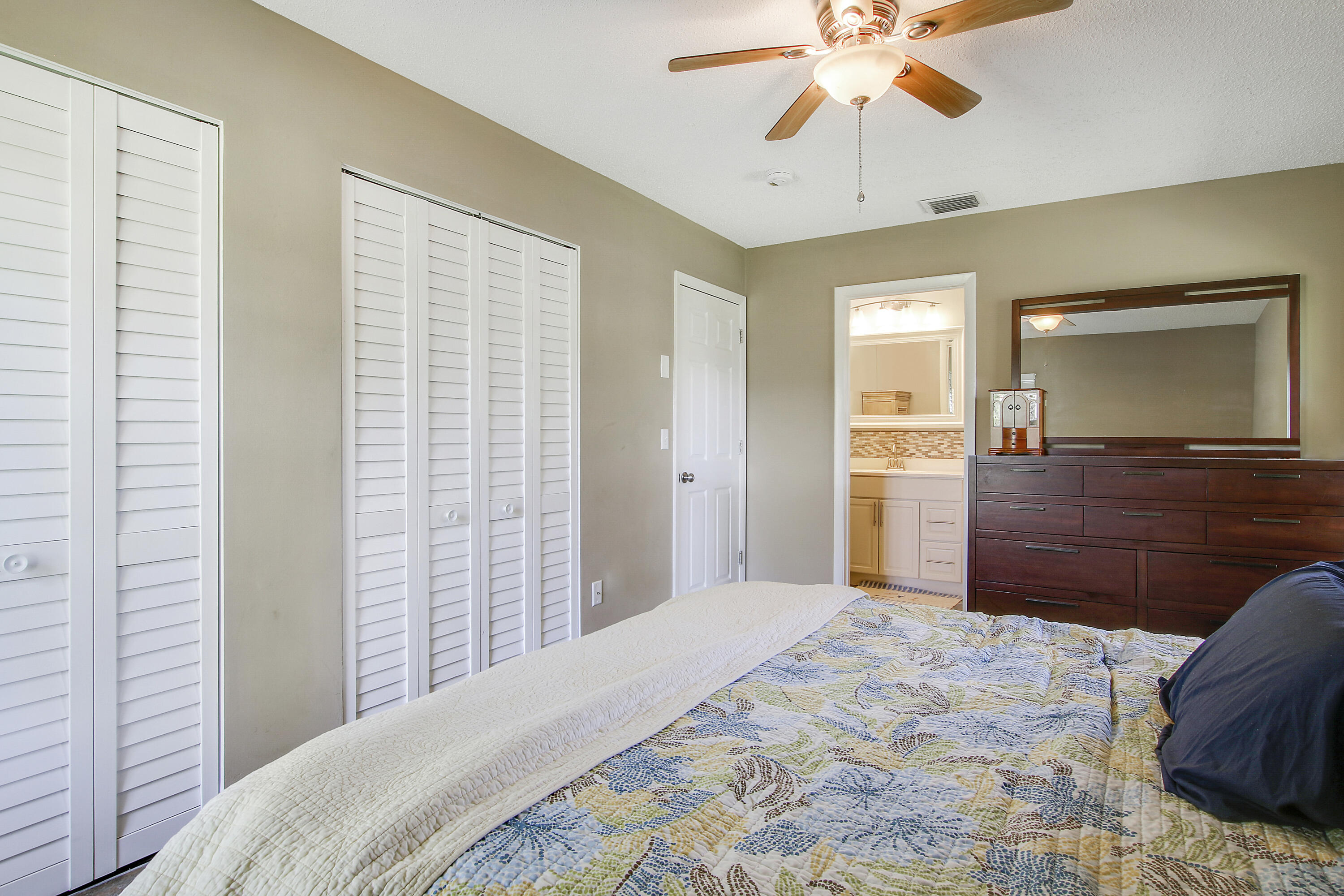 3935 Northwest Cinnamon Tree Circle Jensen Beach, FL 34957 - Photo 17 of 27 House-4