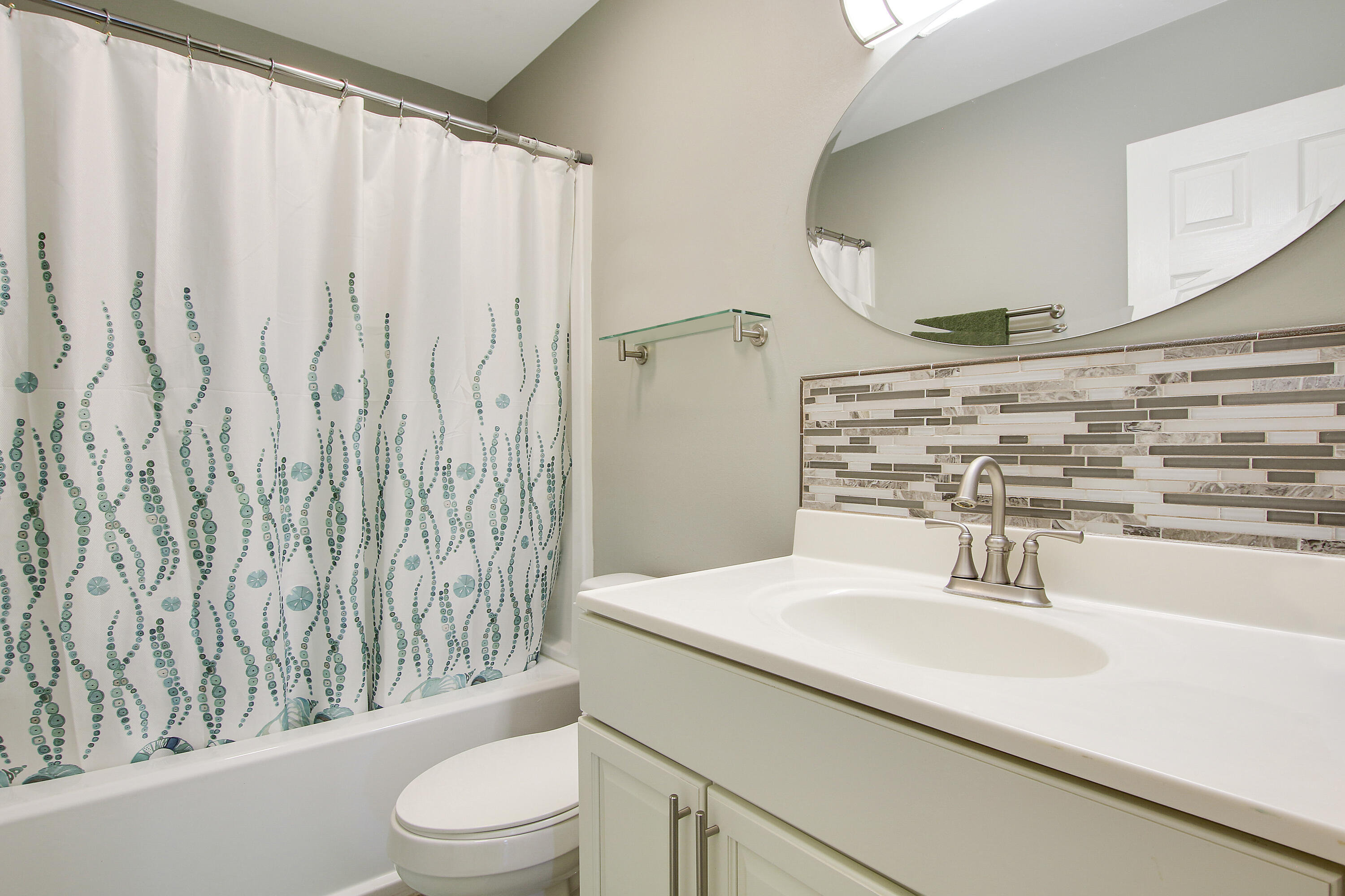3935 Northwest Cinnamon Tree Circle Jensen Beach, FL 34957 - Photo 18 of 27 House-2