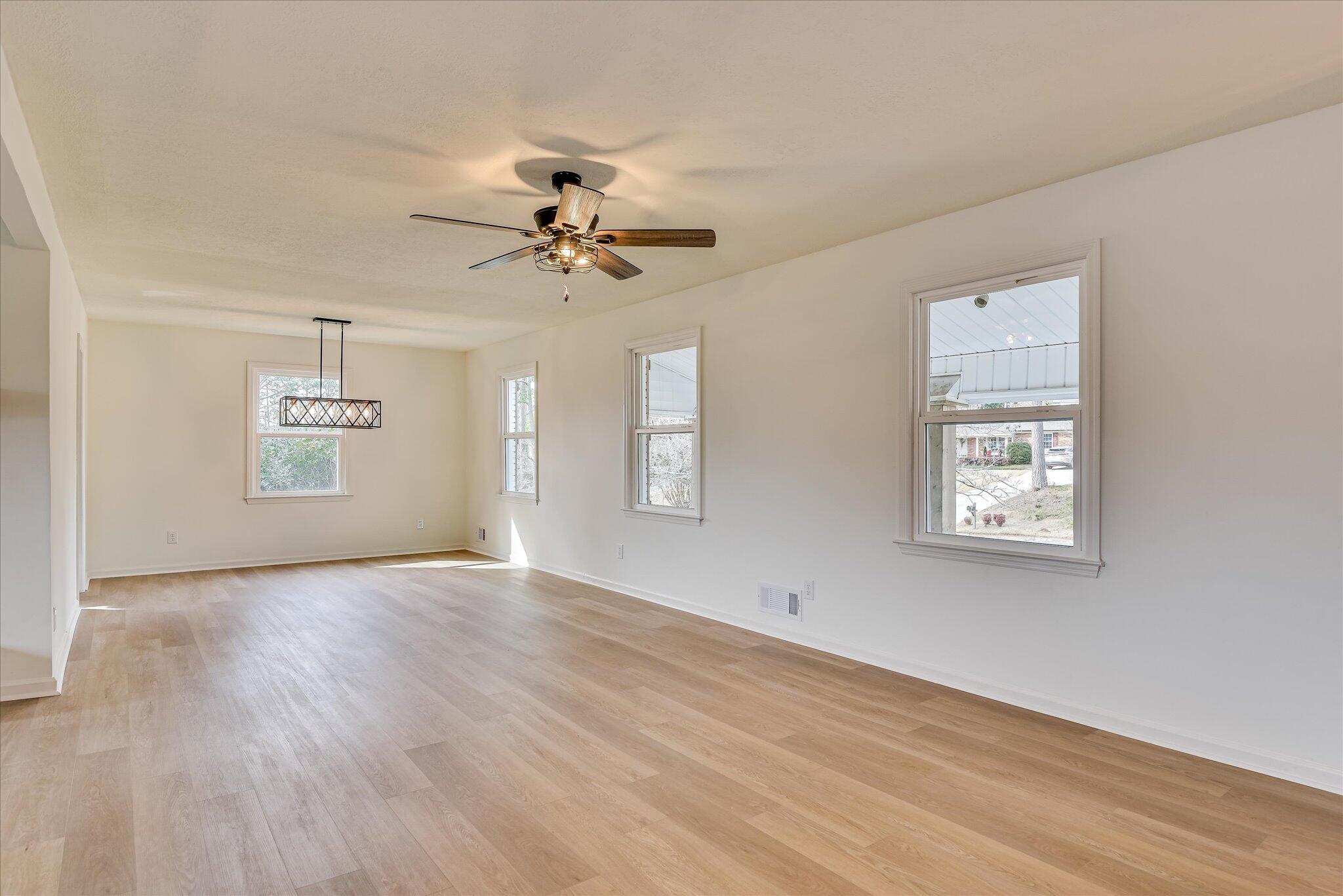 1815 Mountside Drive North Augusta, SC 29841 - Photo 4 of 53 11-111