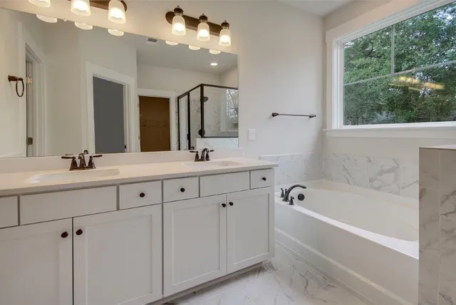 $474,900 | 1100 Creek Pointe Drive, Moncks Corner, SC 29461