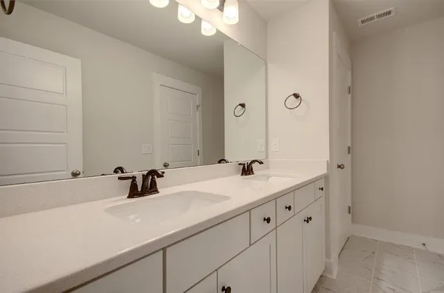 $474,900 | 1100 Creek Pointe Drive, Moncks Corner, SC 29461