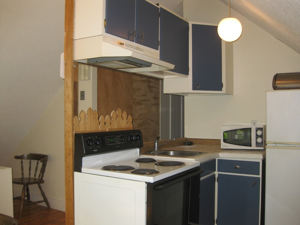 17 Laws Brook Road Concord, MA 01742 - Photo 15 of 19 Gallery Image 15