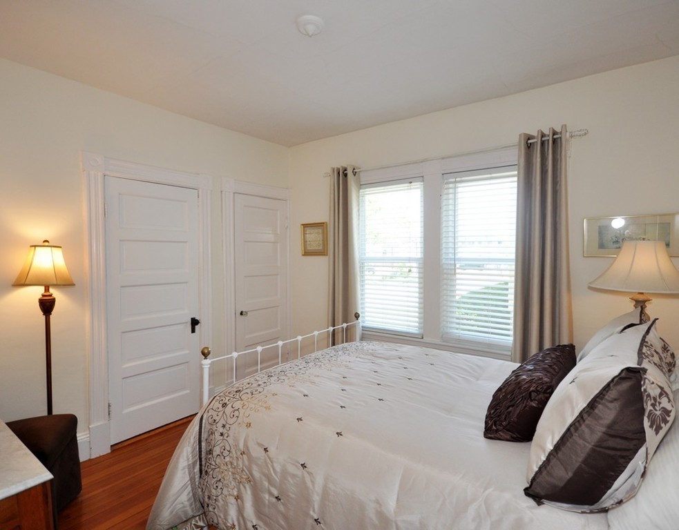 17 Laws Brook Road Concord, MA 01742 - Photo 10 of 19 Gallery Image 10