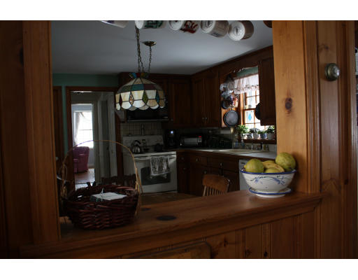35 Mohegan Road Acton, MA 01720 - Photo 4 of 9 Gallery Image 4