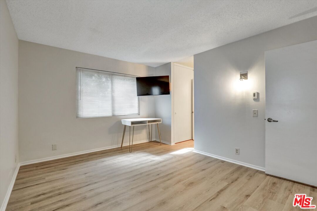 82 Eagle Point, Unit 43 Irvine, CA 92604 - Photo 18 of 32