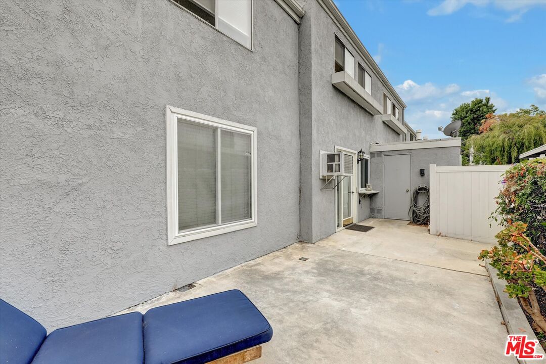 82 Eagle Point, Unit 43 Irvine, CA 92604 - Photo 26 of 32