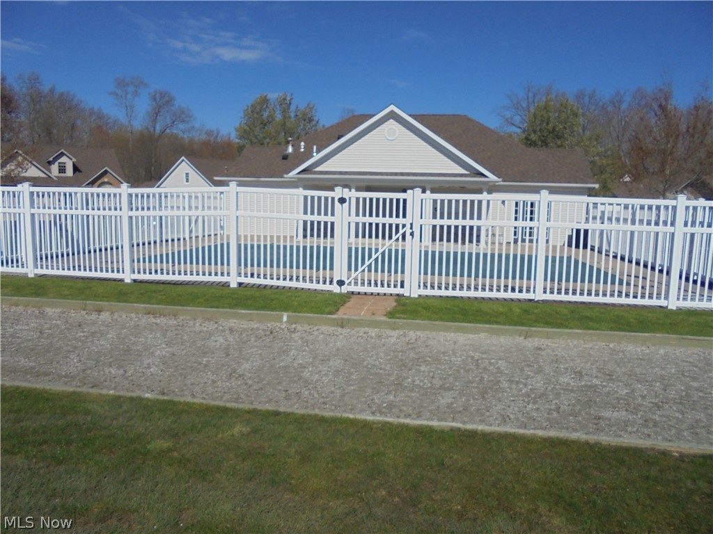 7007 Clingan Road, Unit 34 Youngstown, OH 44514 - Photo 16 of 18 Inground pool.