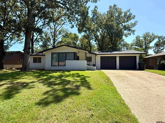 $225,000 | 3205 Timberlane Drive, Tyler, TX 75701